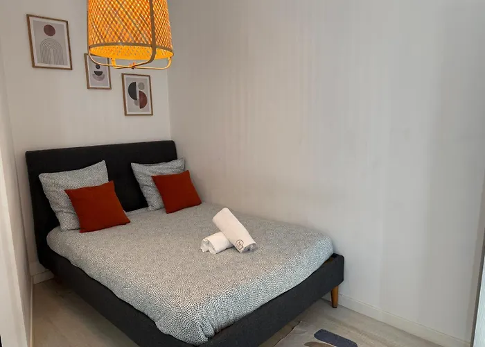 Le Corail - 1 Chambre, Idéal Couple, Parking, 10min Canal Du Midi *